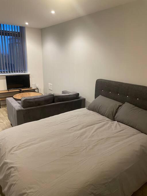 Stylish Flat In Old Trafford Appartement Manchester Buitenkant foto
